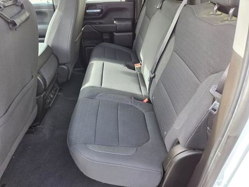 Used 2022 Chevrolet Silverado 3500 LT w/ Convenience Package image 11