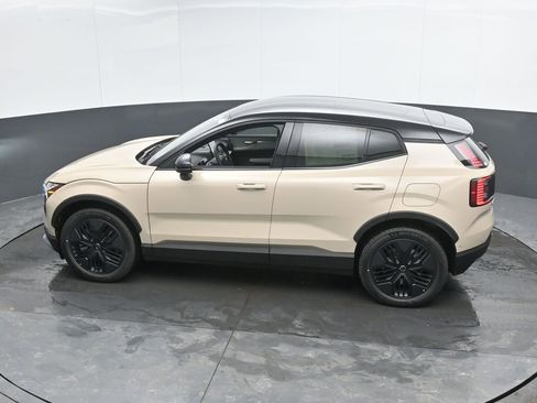 New 2026 Volvo EX30 Cross Country Ultra w/ Protection Package Premier AWD/4WD image 35