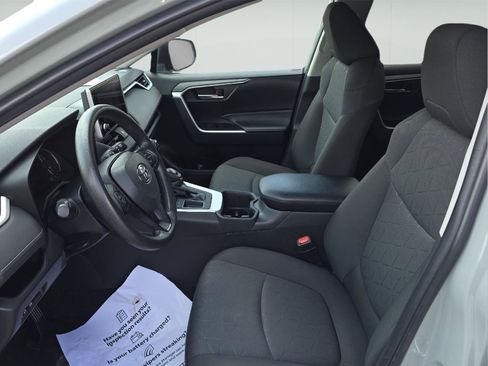 Used 2023 Toyota RAV4 XLE image 14