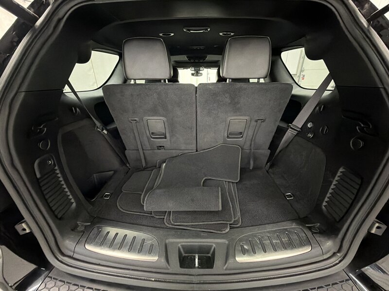 Used 2022 Dodge Durango R/T w/ Blacktop Package AWD/4WD image 16