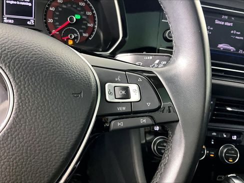 Used 2019 Volkswagen Jetta SE image 23