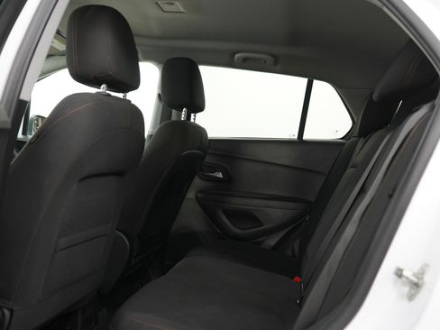 Used 2020 Chevrolet Trax LS w/ Tint and Cruise Package image 17