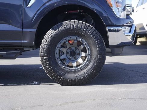 Used 2022 Ford F150 Lariat w/ Equipment Group 501A Mid image 4