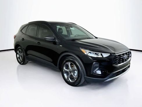 Certified 2025 Ford Escape ST-Line FWD image 23