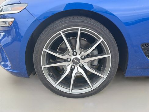 Used 2023 Genesis G70 2.0T image 40