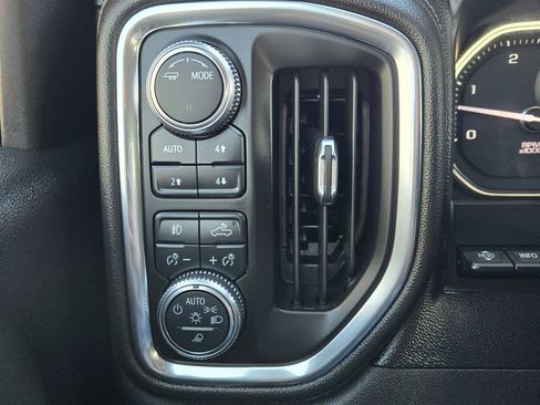 Used 2020 GMC Sierra 2500 Denali w/ Denali Ultimate Package AWD/4WD image 17