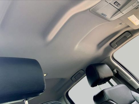 Used 2019 Chevrolet Silverado 2500 W/T AWD/4WD image 13