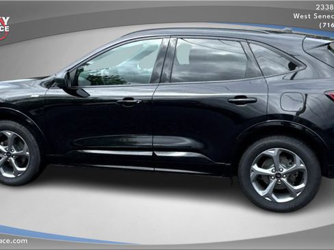 Used 2023 Ford Escape ST-Line image 8