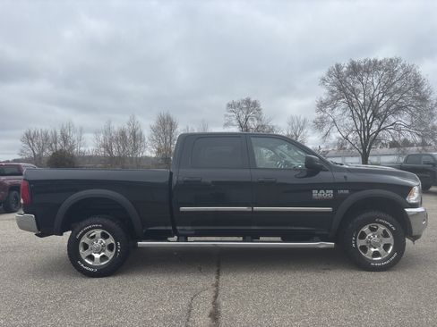 Used 2016 RAM 2500 Big Horn AWD/4WD image 2