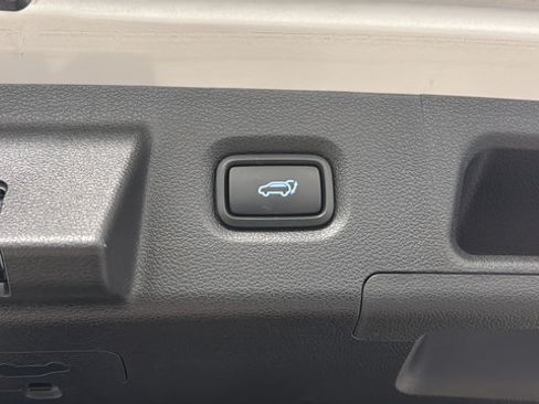 Used 2022 Hyundai Santa Fe SEL w/ Convenience + Premium Package AWD/4WD image 29