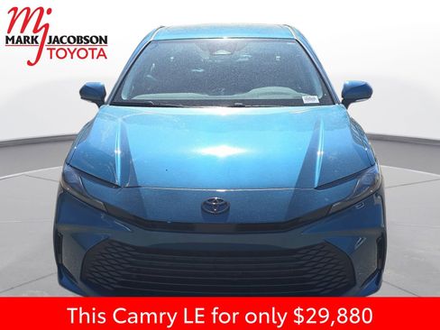 Used 2026 Toyota Camry LE FWD image 3