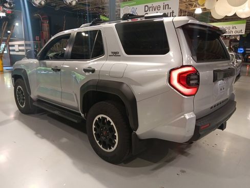 Used 2025 Toyota 4Runner TRD Off-Road Premium w/ Tow Technology Package AWD/4WD image 15
