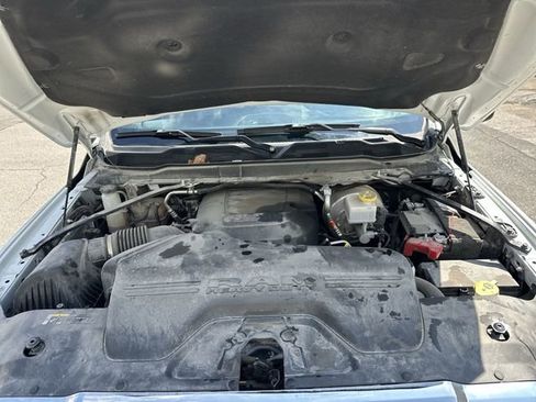 Used 2024 RAM 2500 Big Horn AWD/4WD image 19
