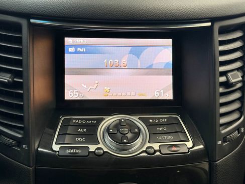 Used 2016 INFINITI QX70 2WD image 32