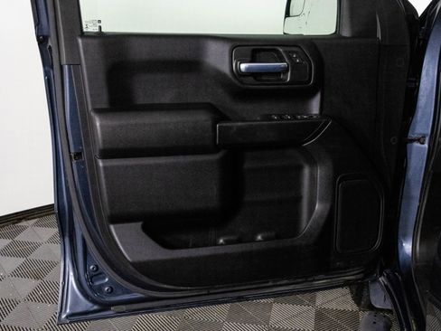 Used 2021 Chevrolet Silverado 1500 Custom image 31