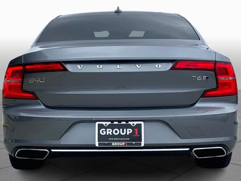 Used 2017 Volvo S90 T6 Inscription w/ Vision Package image 5