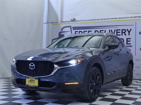 Used 2025 MAZDA CX-30 AWD 2.5 S w/ Preferred Package image 3