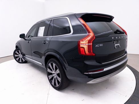 Used 2022 Volvo XC90 T8 Inscription w/ Advanced Package image 2