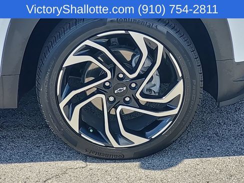 Used 2024 Chevrolet TrailBlazer RS w/ Driver Confidence Package FWD image 28