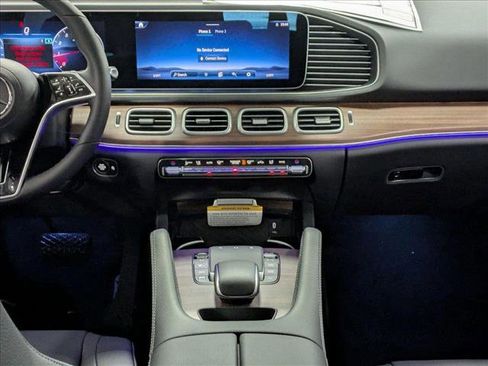 New 2025 Mercedes-Benz GLE 350 4MATIC image 11
