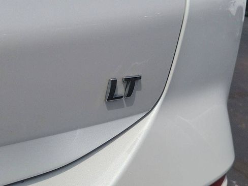 Used 2018 Chevrolet Equinox LT FWD image 5