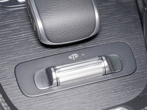 New 2026 Mercedes-Benz GLE 580 4MATIC image 22