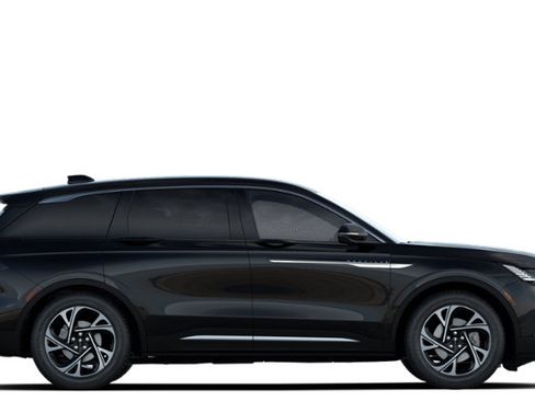 Used 2026 Lincoln Nautilus Premier AWD/4WD image 27