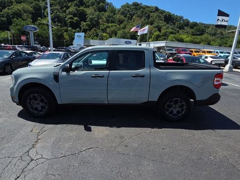 Used 2023 Ford Maverick XLT FWD image 4