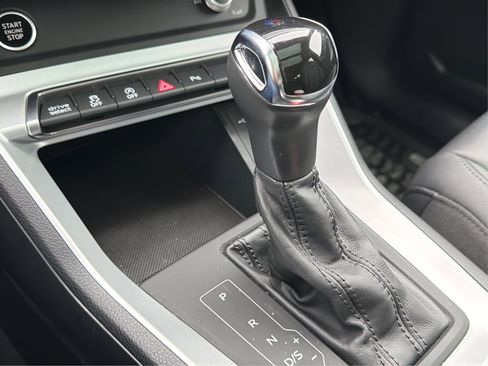 Used 2021 Audi Q3 2.0T Premium w/ Convenience Package image 41