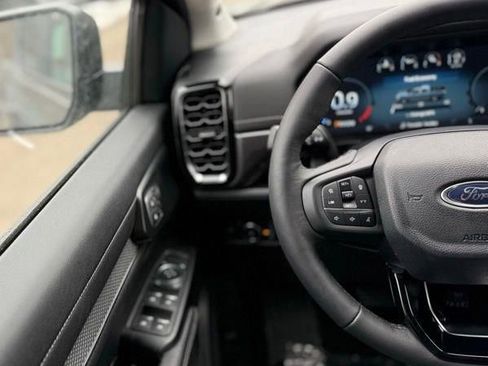 New 2026 Ford Ranger Lariat w/ FX4 Off-Road Package image 18