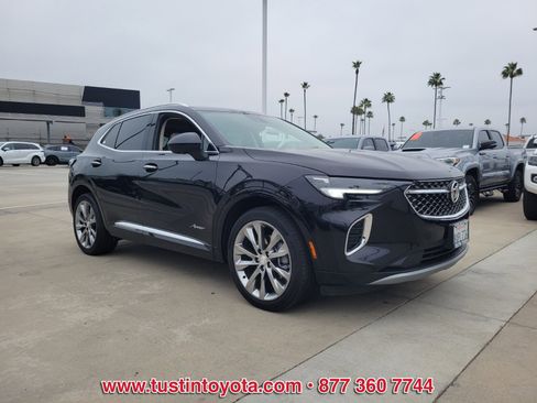 Used 2021 Buick Envision Avenir w/ Technology Package II image 2