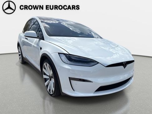 Used 2022 Tesla Model X Plaid image 8