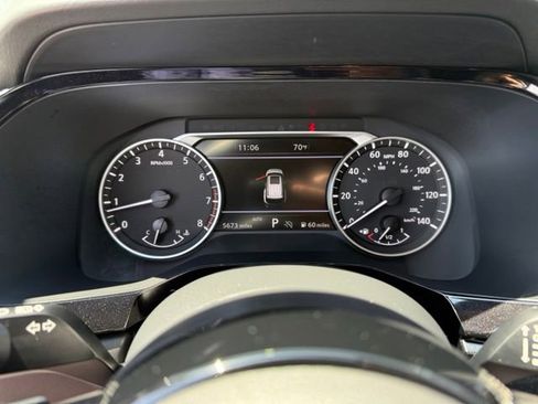 Certified 2025 Nissan Pathfinder SL AWD/4WD image 12