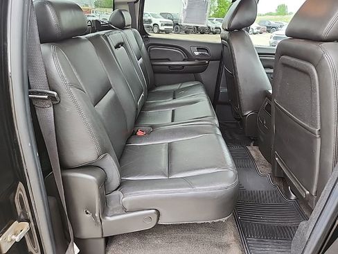 Used 2011 GMC Sierra 1500 Denali AWD/4WD image 37