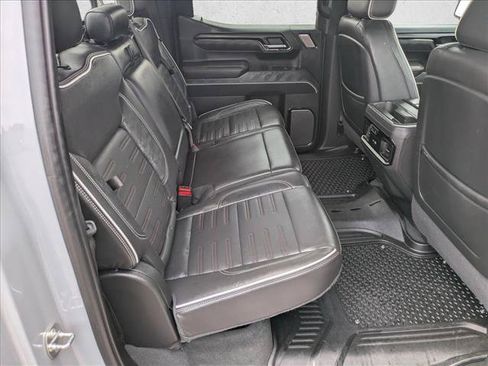 Used 2024 GMC Sierra 1500 AT4X AWD/4WD image 18