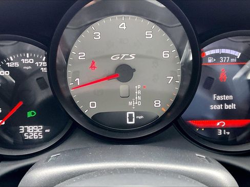 Used 2018 Porsche 718 Boxster GTS image 9