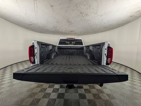 New 2026 GMC Sierra 2500 SLE w/ SLE Value Package; image 9