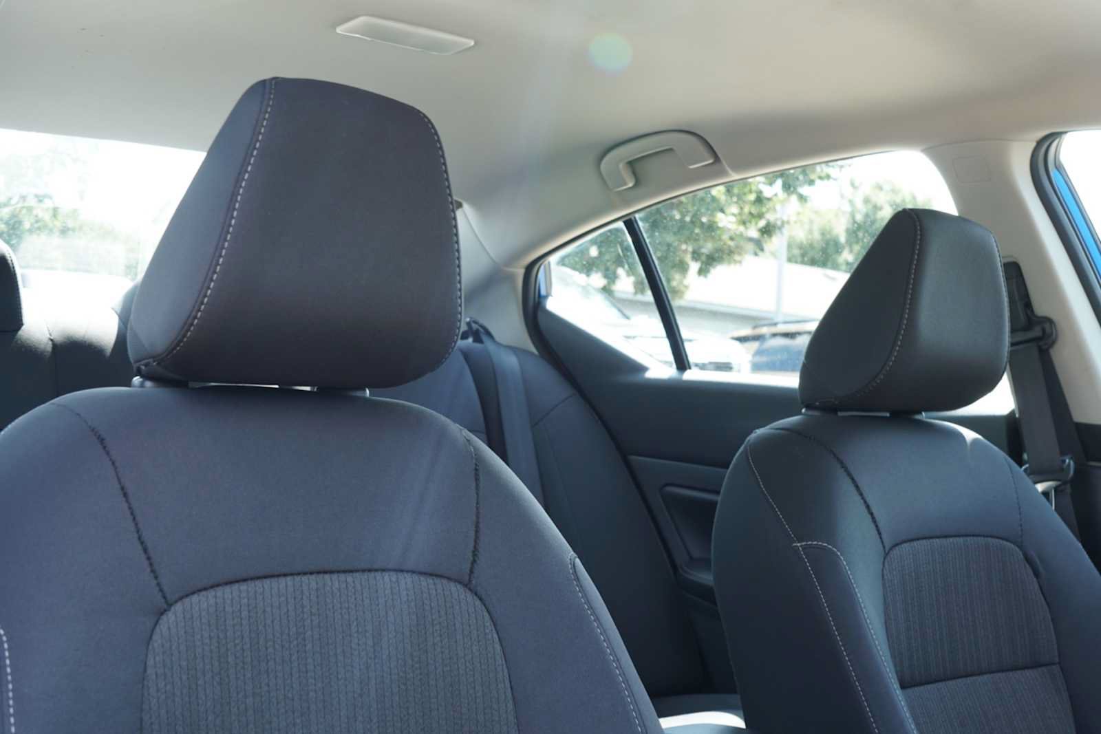 Used 2025 Nissan Altima 2.5 SV FWD image 25