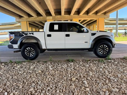 Used 2013 Ford F150 Raptor w/ Luxury Equipment Group AWD/4WD image 2