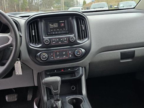 Used 2016 GMC Canyon 2WD Crew Cab w/ Convenience Package image 18