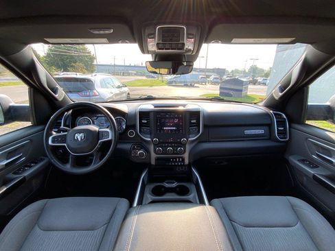 Used 2021 RAM 1500 Big Horn AWD/4WD image 32