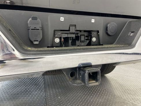 Used 2022 Chevrolet Silverado 1500 LT image 26