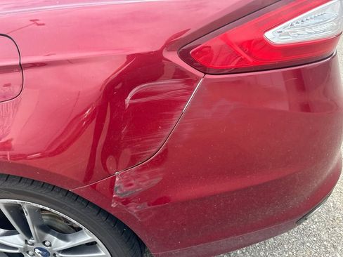 Used 2016 Ford Fusion Titanium FWD image 17