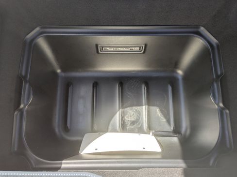 Used 2017 Porsche 911 Carrera S image 57