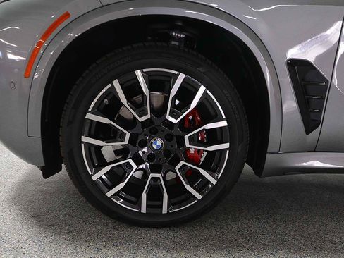Used 2026 BMW X5 xDrive40i w/ M Sport Package AWD/4WD image 5
