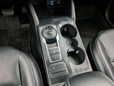 Certified 2022 Ford Escape SEL image 30