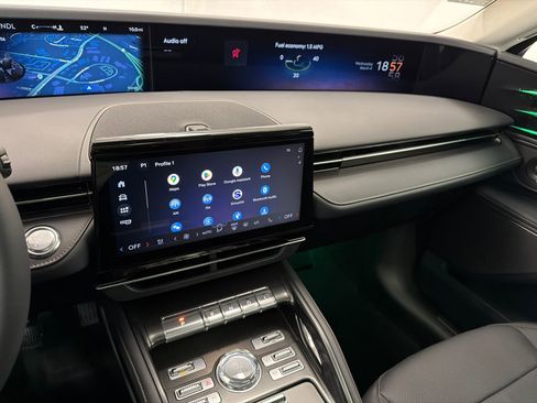 New 2026 Lincoln Nautilus Premier w/ Equipment Group 102A image 26