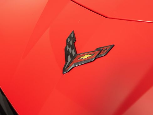 Used 2020 Chevrolet Corvette Stingray Premium Cpe w/ 3LT Preferred Equipment Group RWD image 11