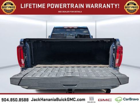 Used 2022 GMC Sierra 3500 Denali w/ Technology Package AWD/4WD image 12