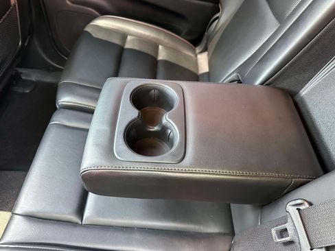 Used 2024 Dodge Durango GT AWD/4WD image 13